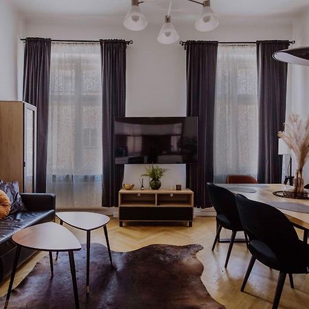 Golden Pearl - Main Square, 100 Sqm, 4 Rooms Krakow Exterior photo