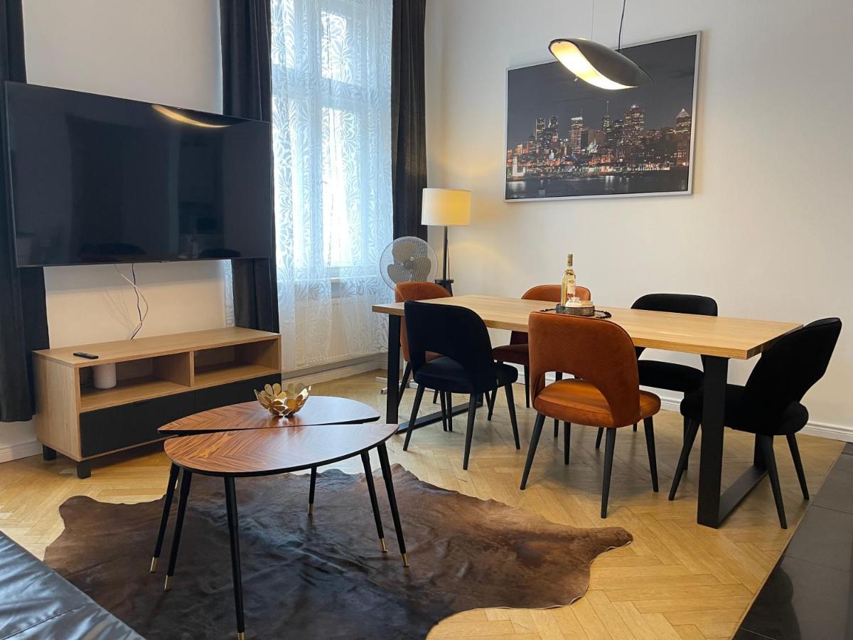 Golden Pearl - Main Square, 100 Sqm, 4 Rooms Krakow Exterior photo