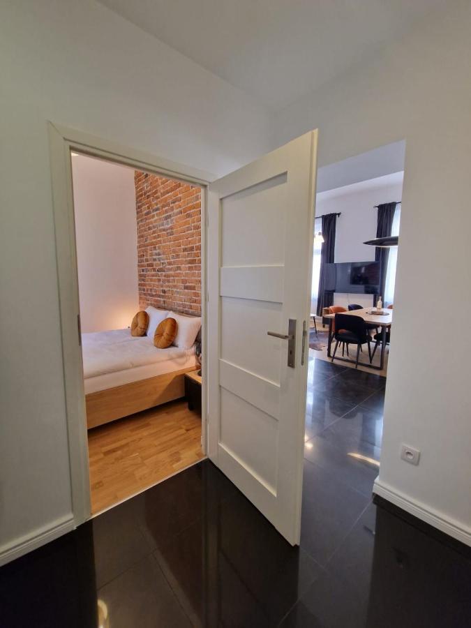 Golden Pearl - Main Square, 100 Sqm, 4 Rooms Krakow Exterior photo