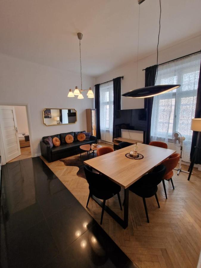 Golden Pearl - Main Square, 100 Sqm, 4 Rooms Krakow Exterior photo
