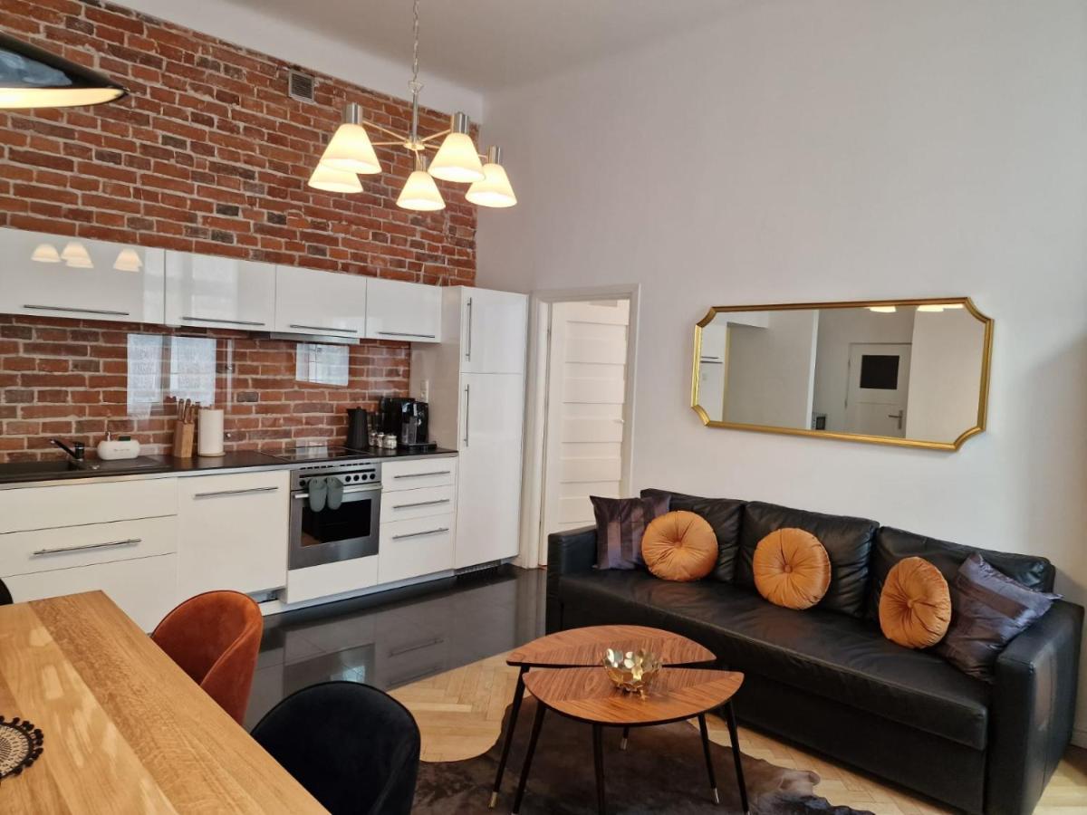 Golden Pearl - Main Square, 100 Sqm, 4 Rooms Krakow Exterior photo