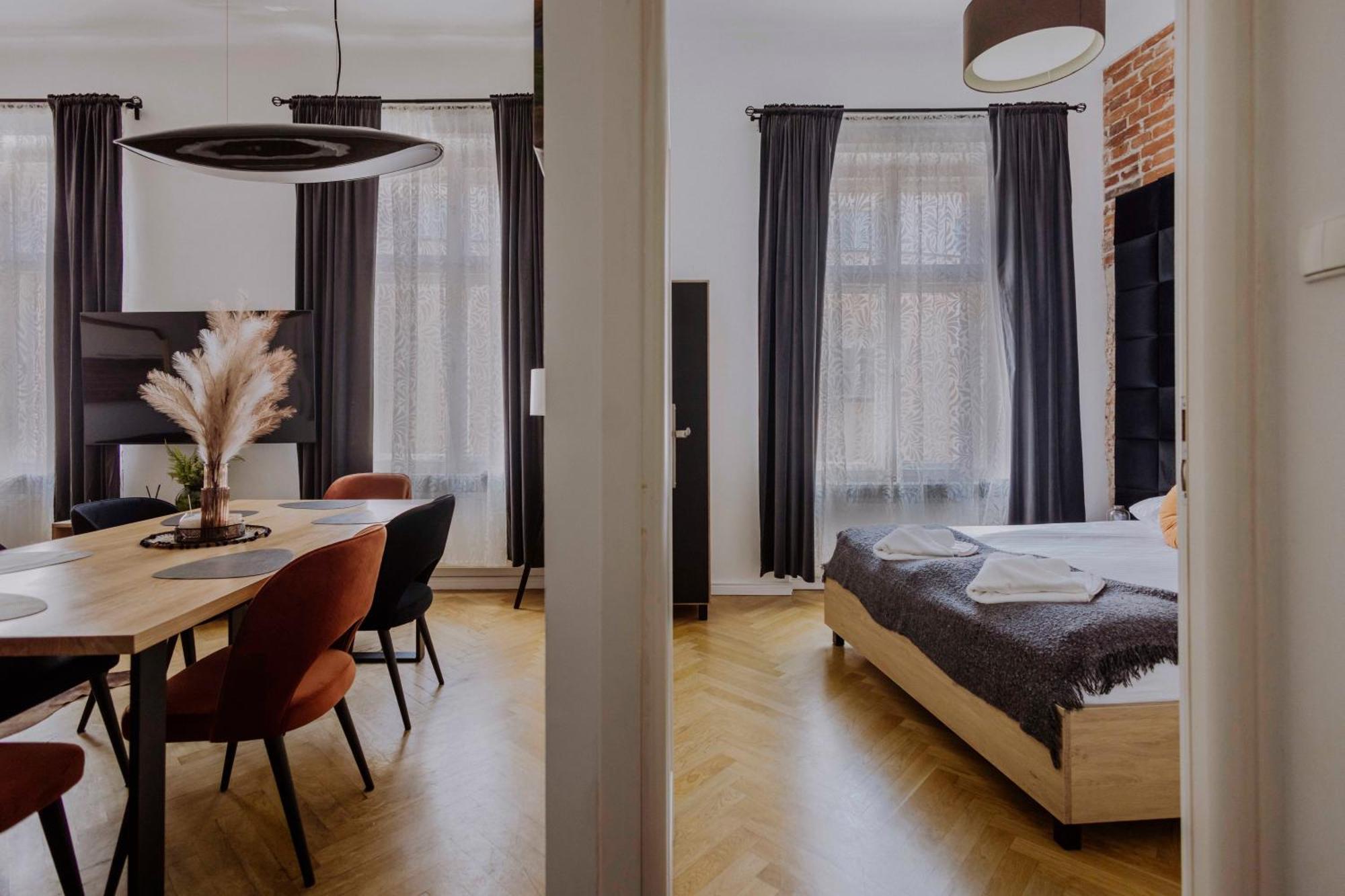 Golden Pearl - Main Square, 100 Sqm, 4 Rooms Krakow Exterior photo