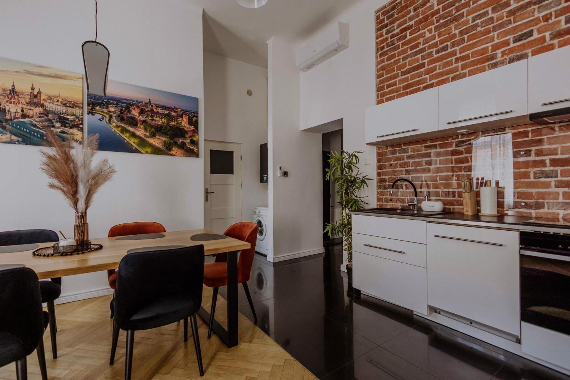 Golden Pearl - Main Square, 100 Sqm, 4 Rooms Krakow Exterior photo